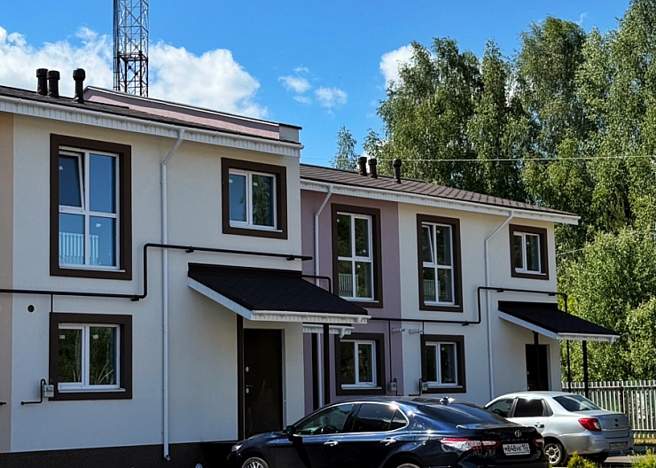 В продаже готовые таунхаусы в Задолье 3