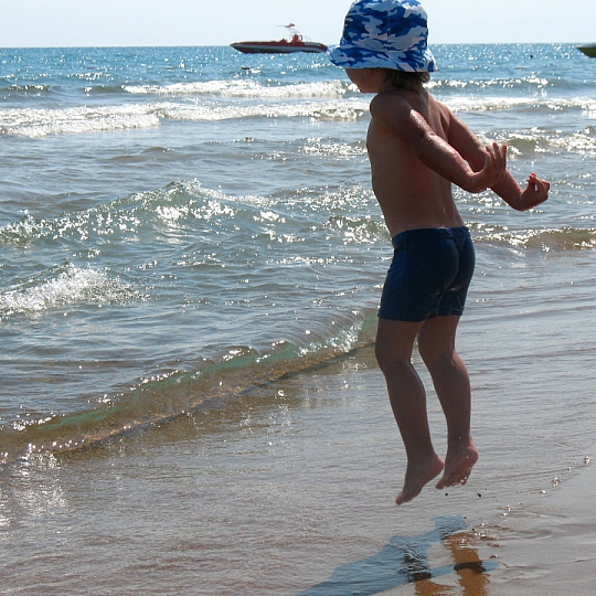 Андрей Ногин