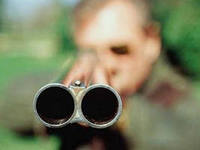 Муж выстрелил в жену из охотничьего ружья