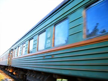 Схемы вагонов и расположение мест в поездах Ласточка