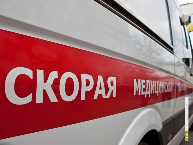 Двухлетняя девочка пострадала в аварии на Бору