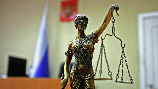 Сотрудник колонии получил от осужденного взятку в виде автомобиля
