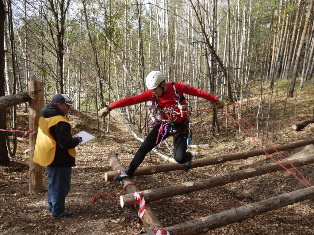 На Бору прошло первенство по спортивному туризму