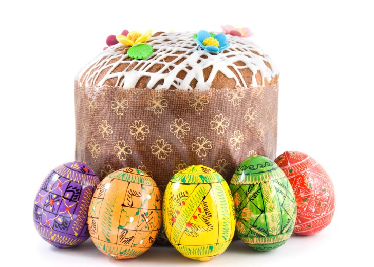 Врачи предупреждают, что в Пасху лучше не переедать