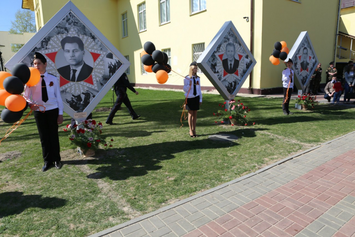 Аллея Славы открылась на Бору