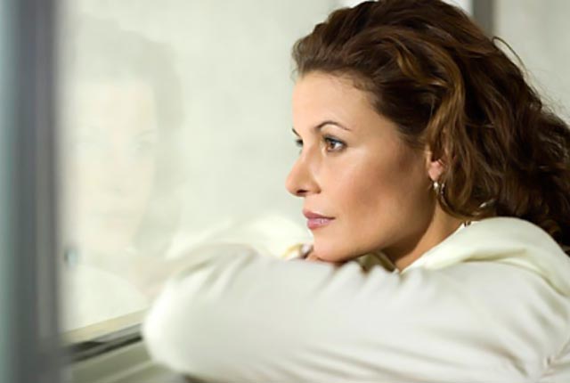 Женская смертность превысила мужскую в области