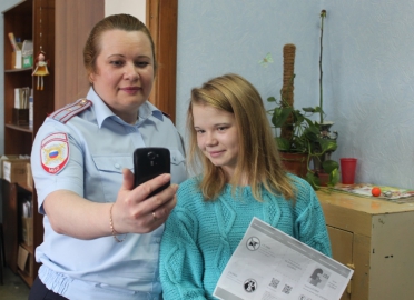 Сотрудники ПДН провели профилактические беседы с подростками