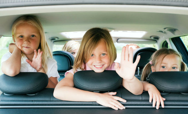 С 1 января изменятся правила перевозки детей в авто