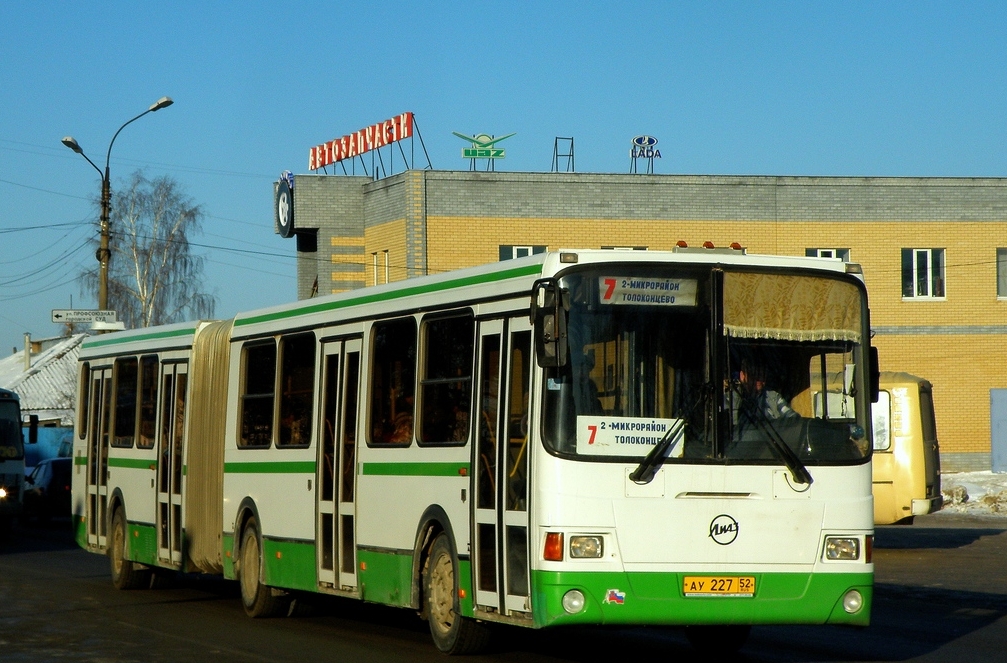 Автобус бор нижегородская область. ЛИАЗ 245 Нижний Новгород Бор. Борский автовокзал города Бор. 245 Автобус Бор. Город Бор автобус.