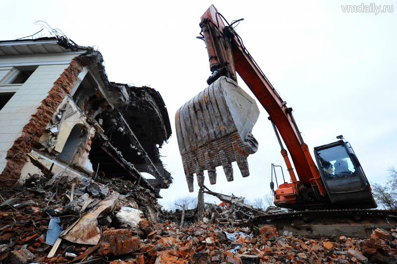 Жительницу Бора оставили замерзать в аварийном расселенном доме