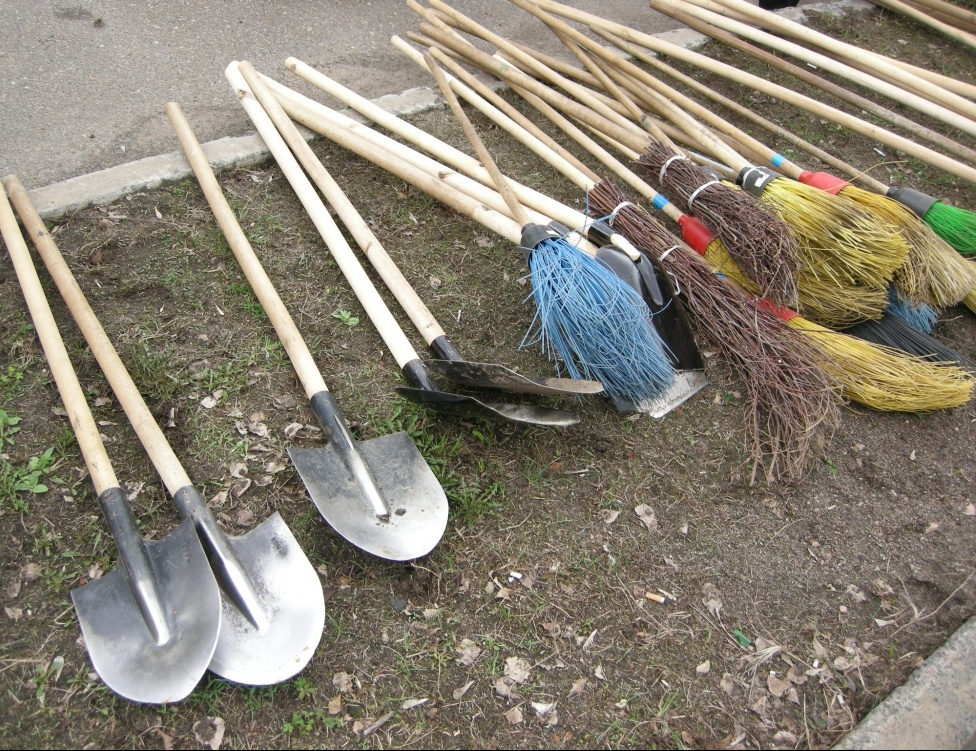5 апреля на Бору стартовал месячник по благоустройству