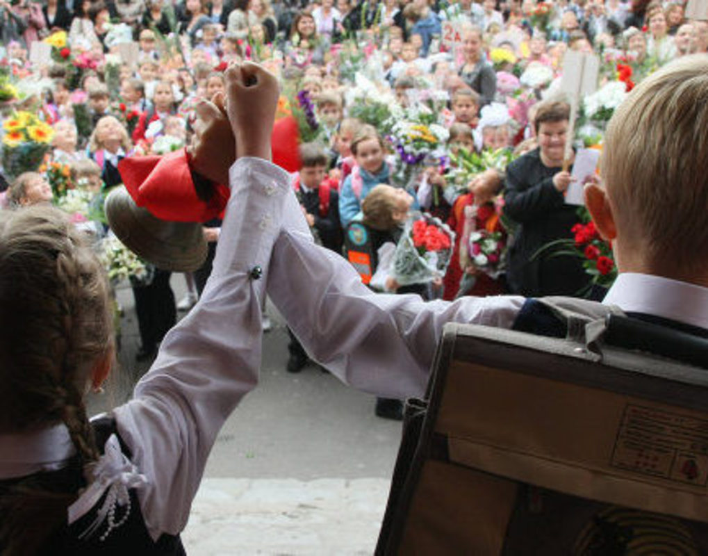 Работы на школах продолжаются