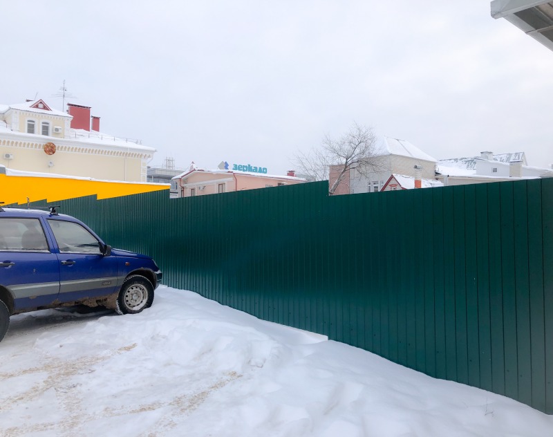 На месте незаконно снесенного дома в центре города будет парковка