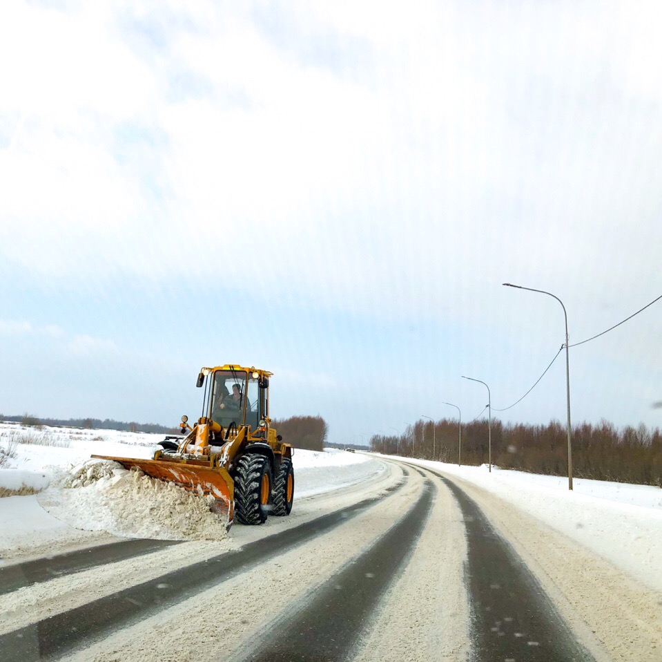 Как устраняют последствия снегопада на Бору