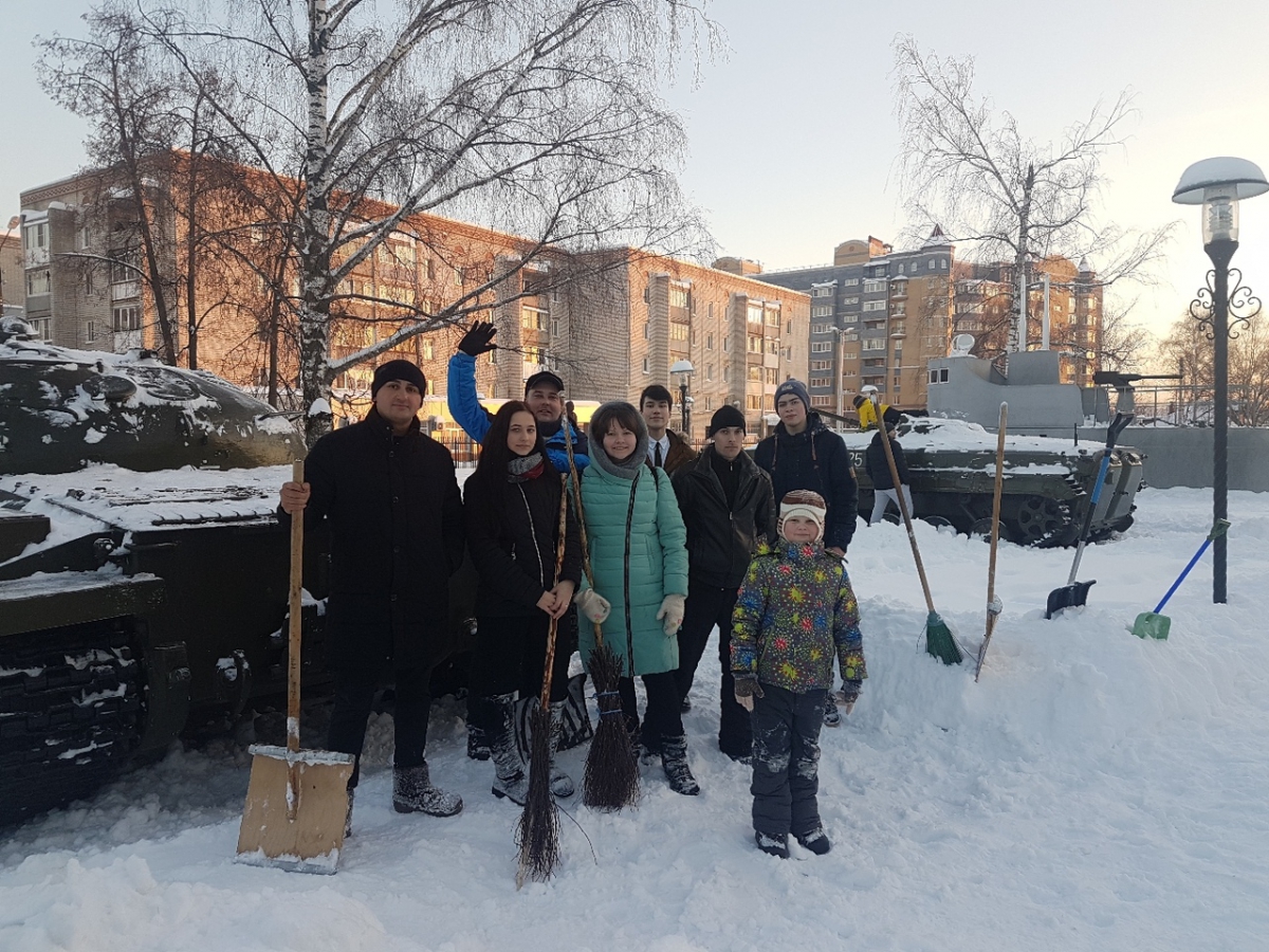 Новости бора нижегородской. Уборка снега Бор. Новости на Бору Нижегородской. Уборка снега на Бору в Нижегородской области. Твой Бор новости происшествия вчера.