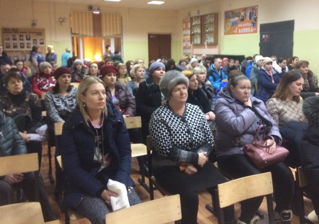 На Бору провели лекцию о безопасности детей в сети «Интернет»