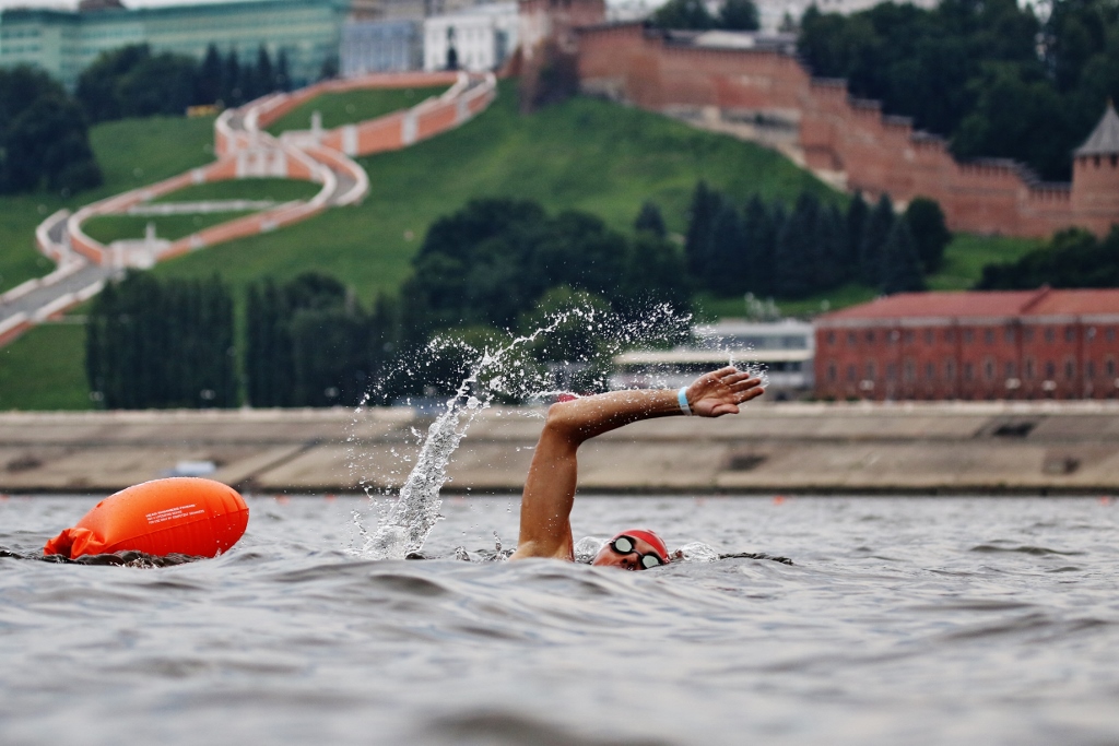 Один из крупнейших заплывов в Европе «X-Waters Volga» стартует с Борского побережья