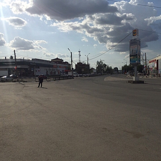 Торговый центр "Зеркало" и Борский центральный рынок эвакуировали 7 мая на Бору 4