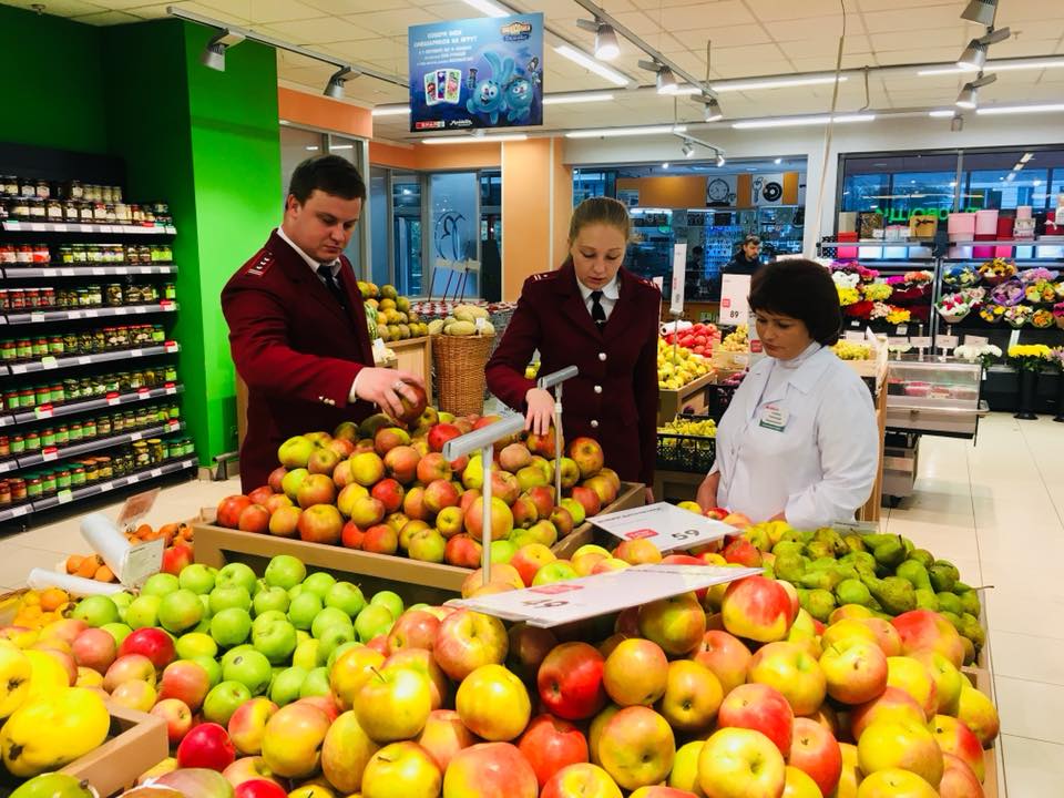 Ро­спо­треб­над­зор от­крыл го­ря­чую ли­нию по ка­че­ству фрук­тов и ово­щей