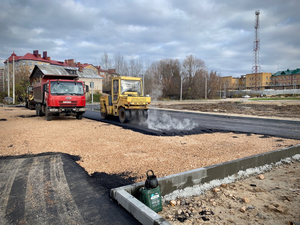 Борский рынок получил новую парковку за счёт бюджета, а старую стоянку отдали под новый ТЦ