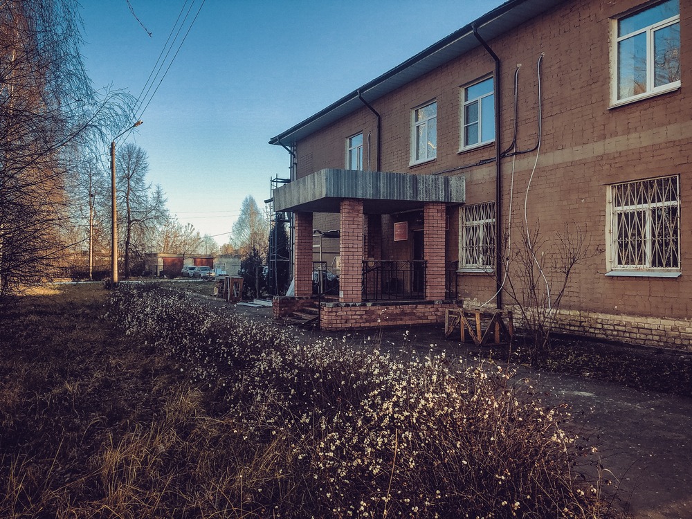 Родители отсудили почти 250 тысяч у образовательного учреждения на Бору за тяжелую травму руки ребенка