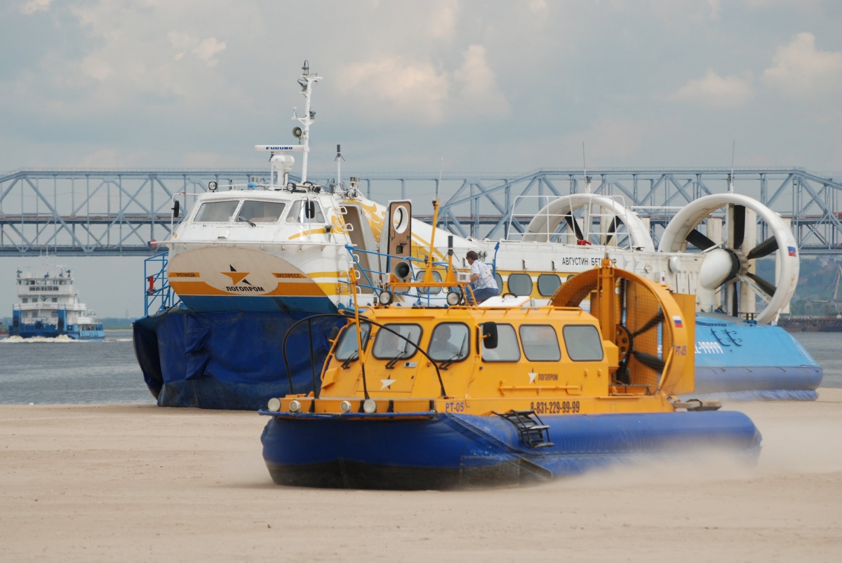 Речной перевозчик «Логопром» подал иск о банкротстве на 155 млн руб.