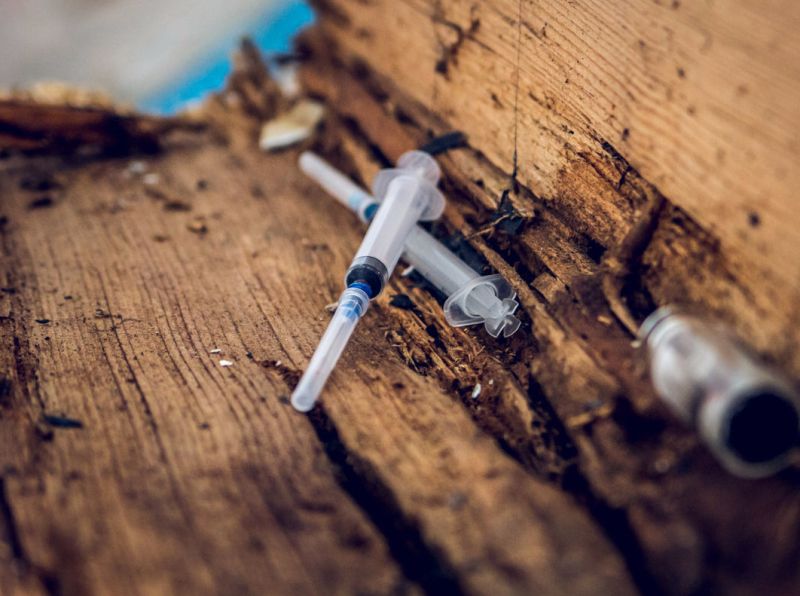 Два наркопритона ликвидированы на Бору