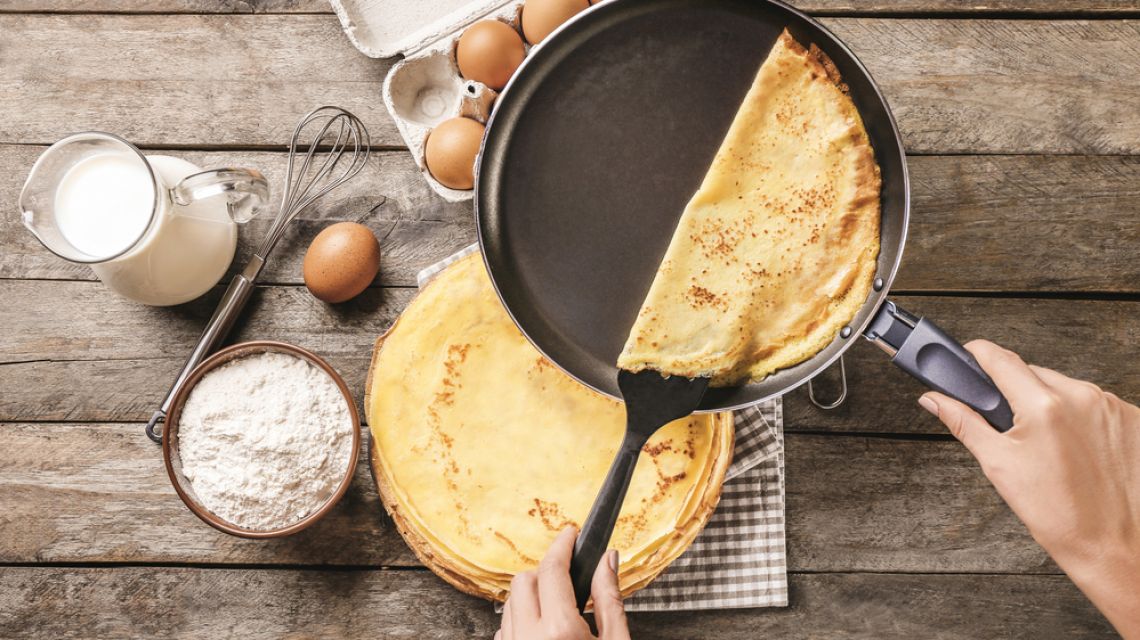 Роспотребнадзор рассказал, как выбрать продукты для вкусных блинов