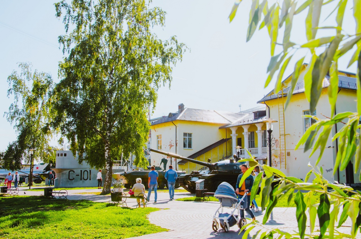 Как на Бору получить 3000 рублей на несовершеннолетнего ребенка, если один из родителей потерял работу?