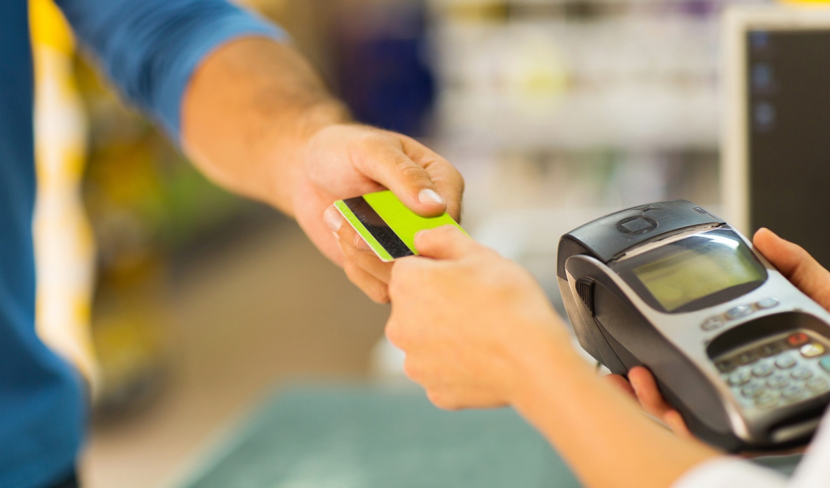 Жительница Бора осуждена за кражу денежных средств с банковской карты знакомой