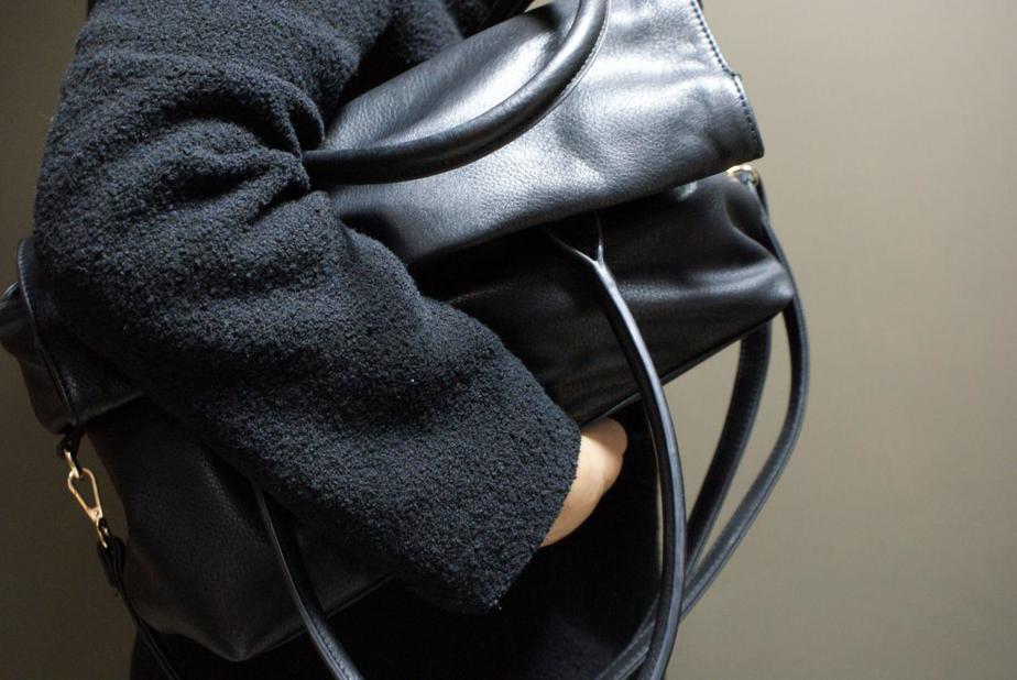 Борские полицейские задержали подозреваемого в краже из дома