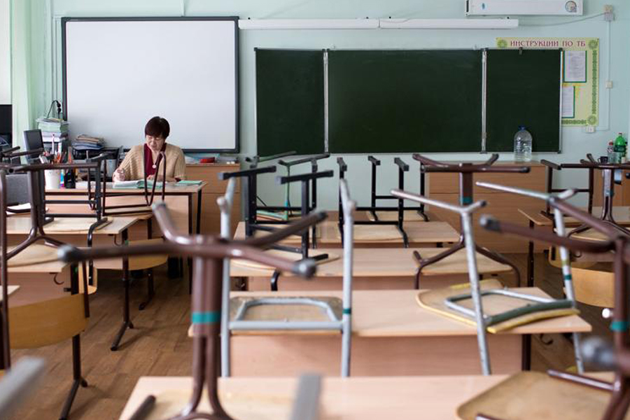 На Бору запретили проводить родительские собрания