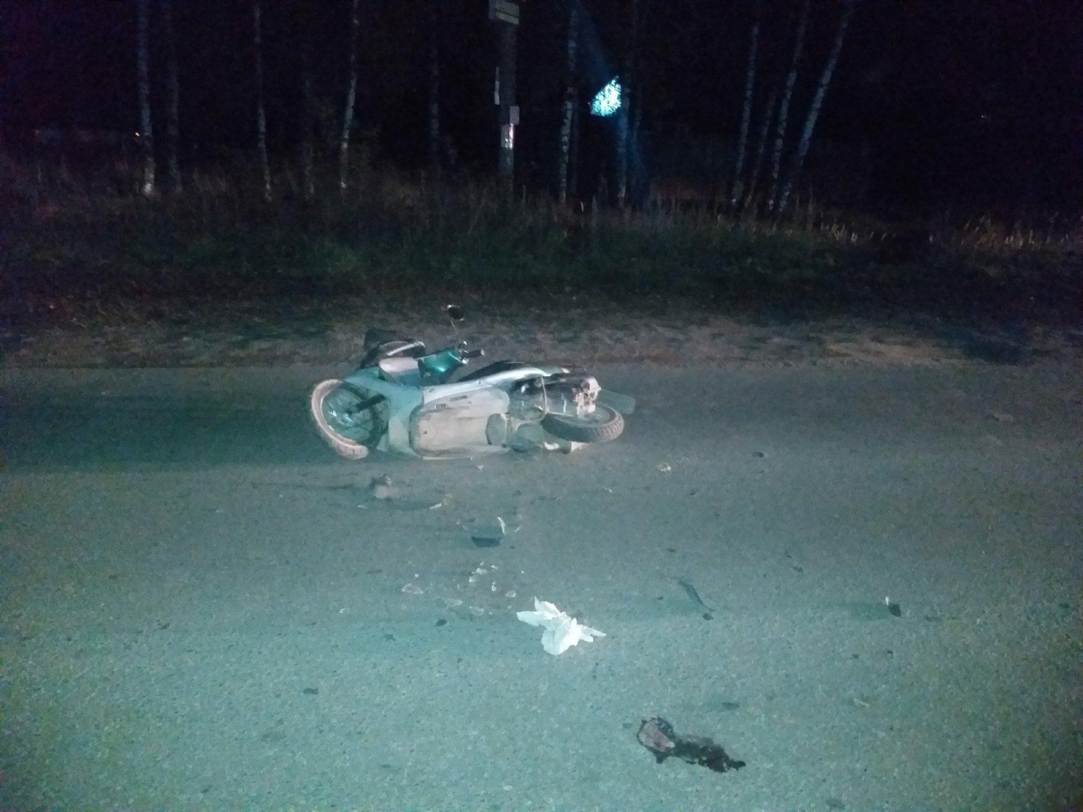 Пьяная мотобабушка без прав стала причиной ДТП