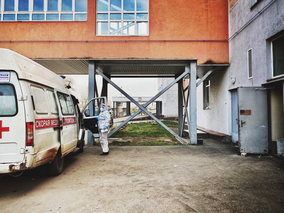 Количество заболевших коронавирусом на Бору по официальным цифрам превысило 2000 человек