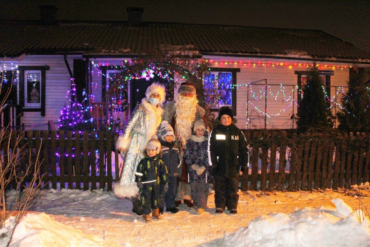 На Бору состоялась традиционная акция на лучшее новогоднее украшение дома частного сектора