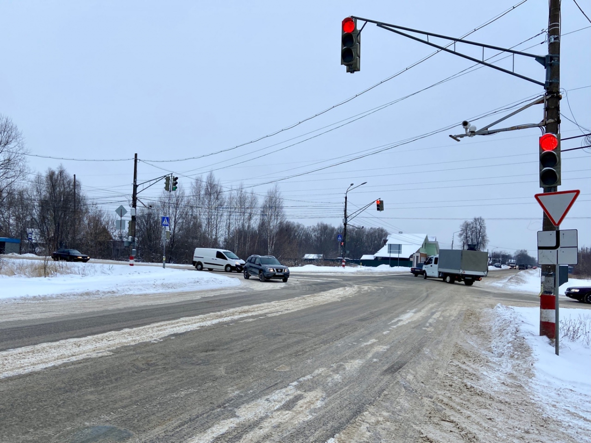 Названы самые аварийные участки дорог на Бору