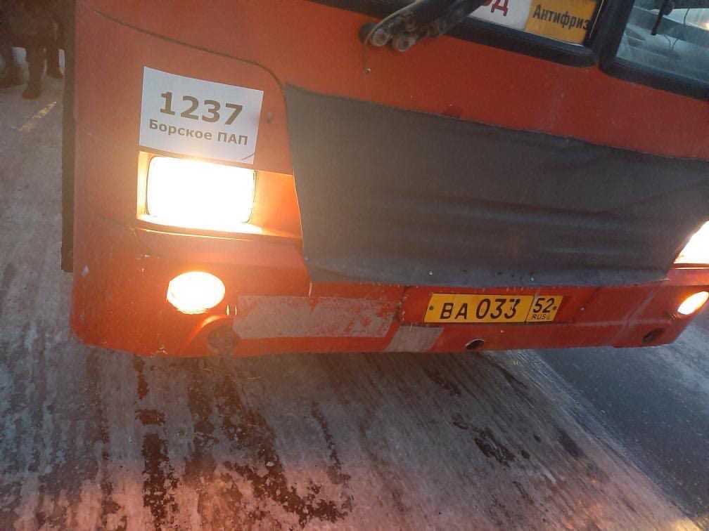 ЧП произошло в заполненном пассажирами борском автобусе