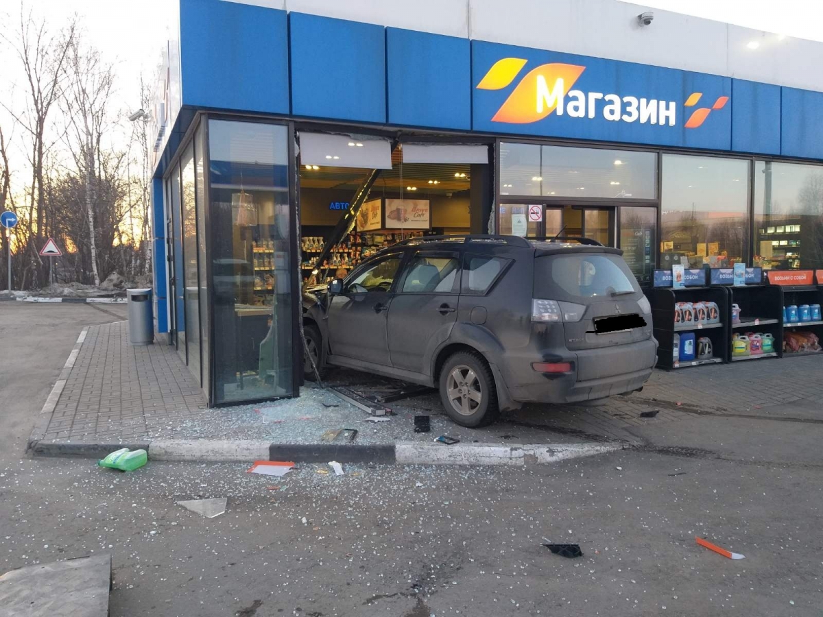 Появились подробности аварии на заправке