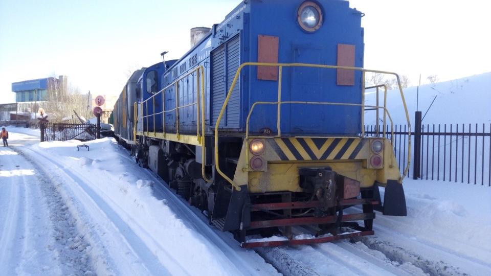 В ГИБДД обнародовали фотографии с места столкновения поезда и автомобиля, которое произошло 11 марта на Бору