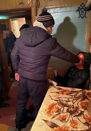 На Бору мужчина убил знакомого, отомстив за обиду покойной матери