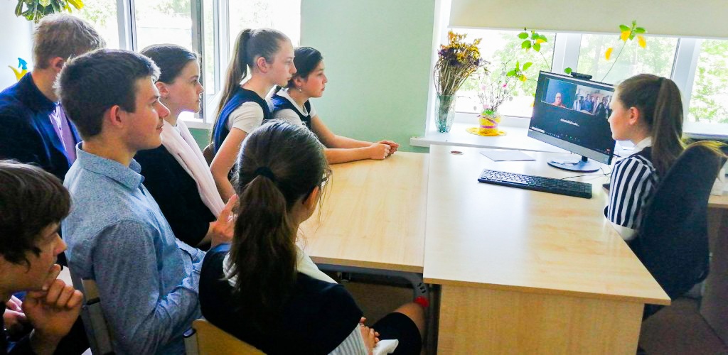 Команда Борской православной гимназии заняла второе место во всероссийской интеллектуальной игре среди волонтеров-медиков