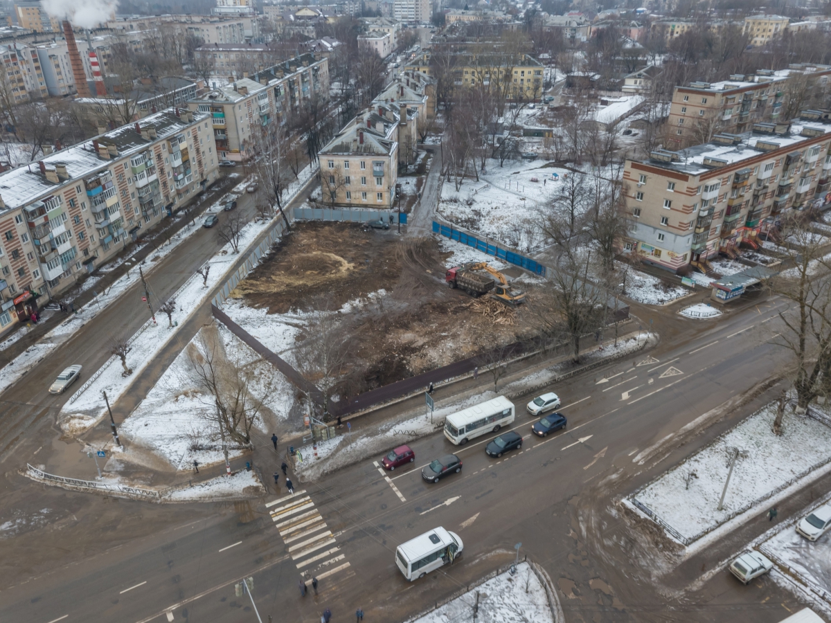 В центре Бора продают участок за 20 миллионов