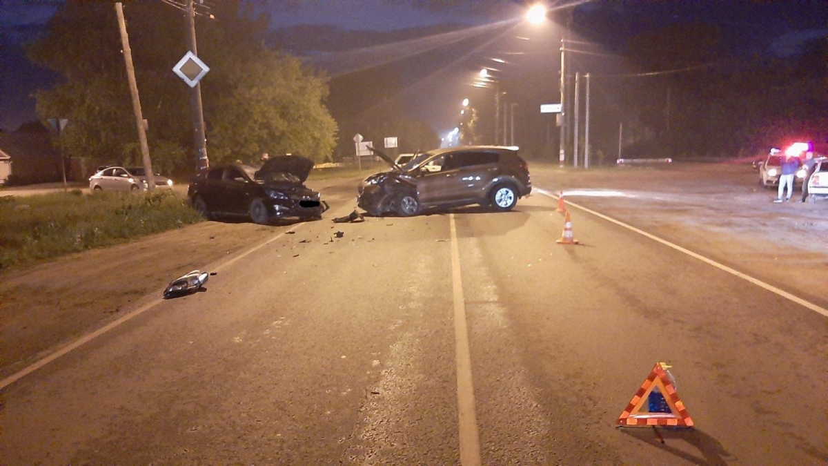 Разговор по телефону стал причиной ДТП на Бору