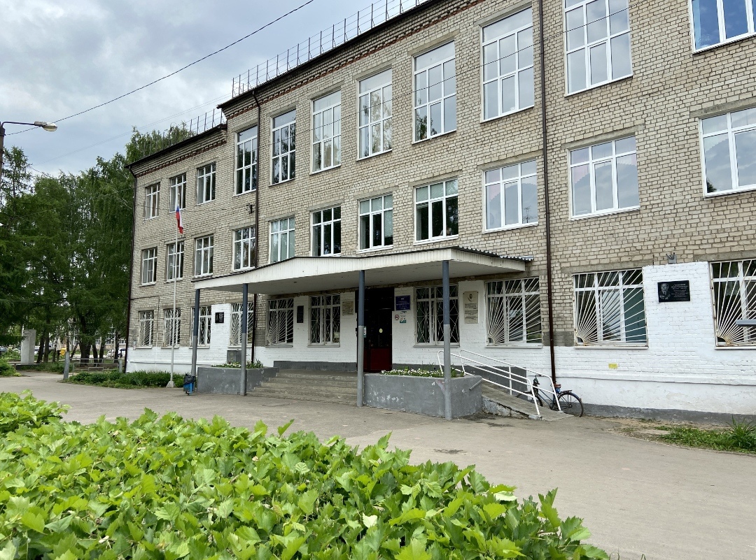 Как пройдут выпускные, будут решать сами школы