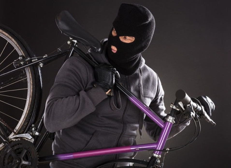 В борской многоэтажке появился Фантомас!