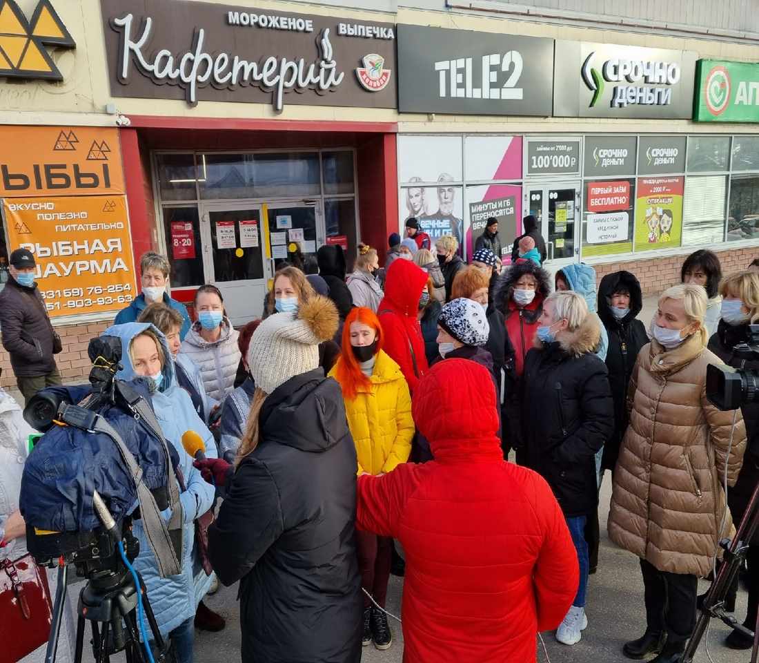 На рынке прошла акция в поддержку продавцов борского рынка