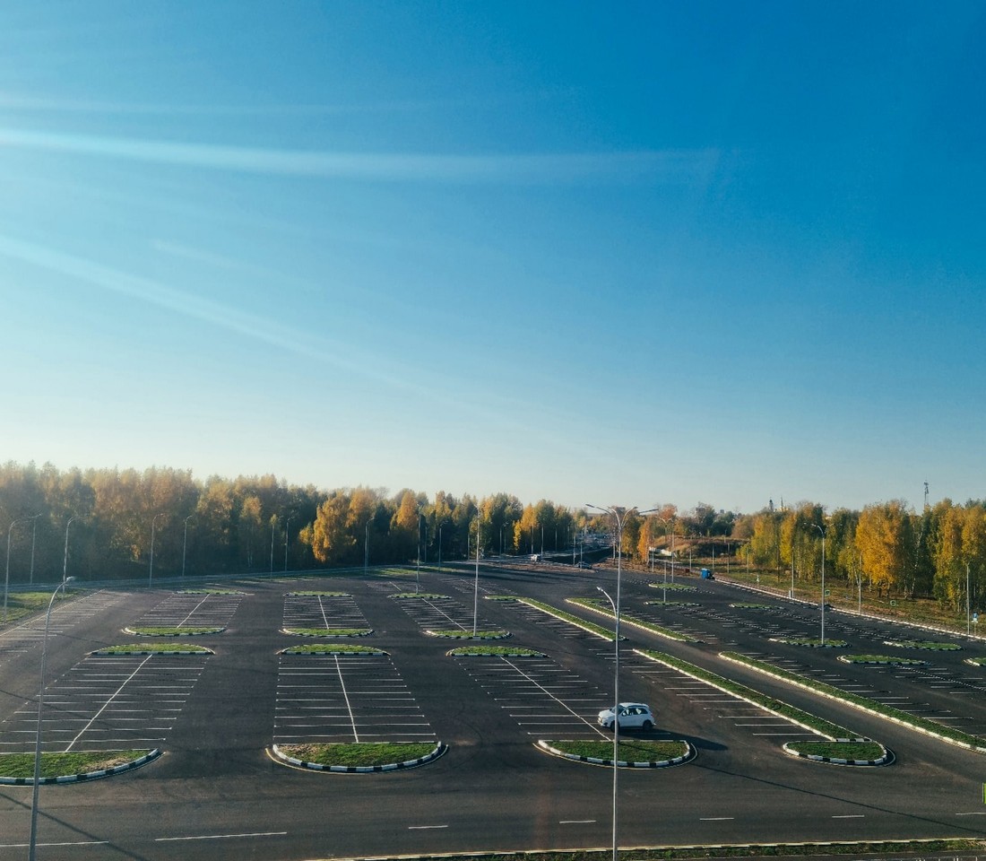 Кто будет чистить самую большую парковку в городе Бор?