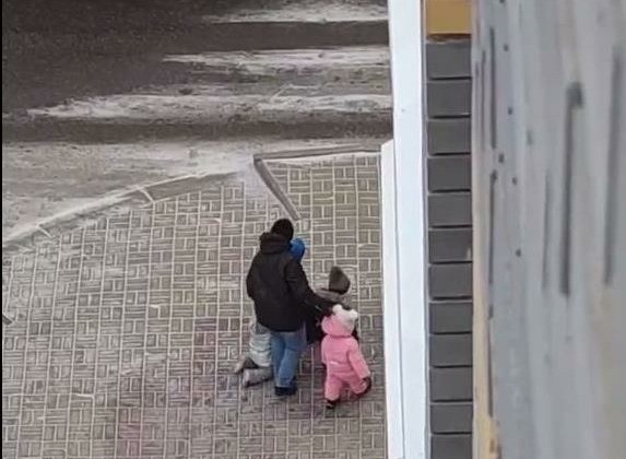 Прокуратура проверяет ненадлежащее обращение с воспитанниками детского сада в Борском районе