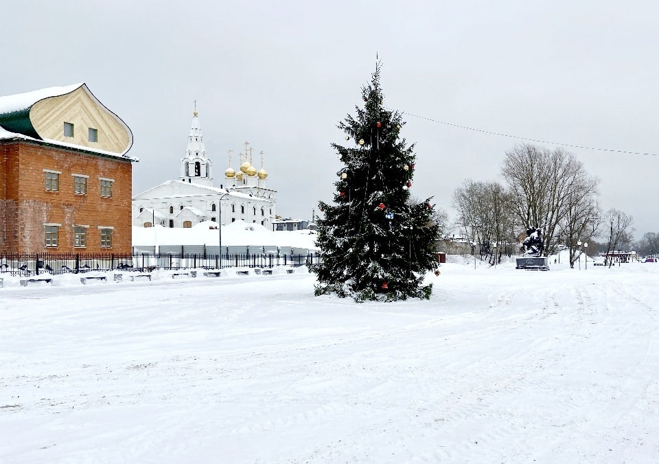 7 января на площади Георгия Победоносца состоится праздник "Рождественская Ёлка"