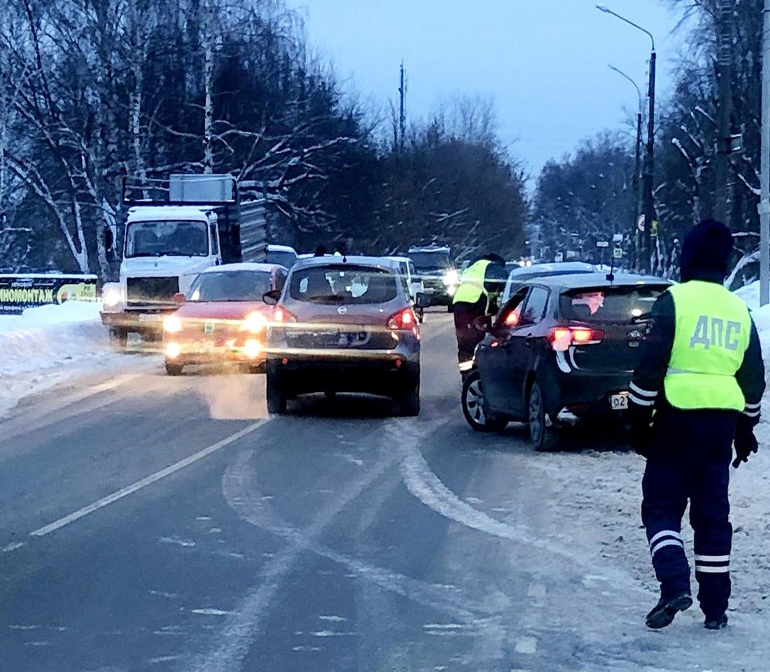 На Бору искали нетрезвых водителей, а нашли наркотики